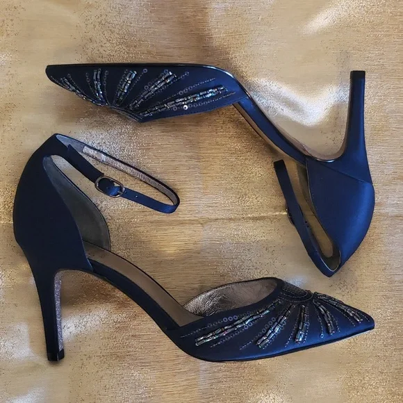 NWoT Adrianna Papell Navy Blue Satin Beaded Pointed Toe Pump, Size 7.5 - Picture 5 of 16
